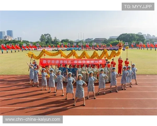 大学生运动会开幕，校园体育氛围浓厚，大学召开运动会