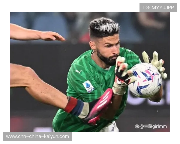 AC米兰角球战术有效，吉鲁甩头得分