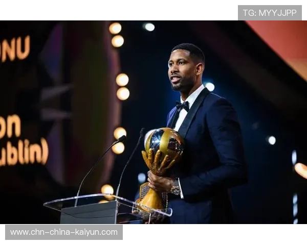 球员赛季中被评为俱乐部最有价值球员（MVP）